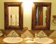 Suite bathroom