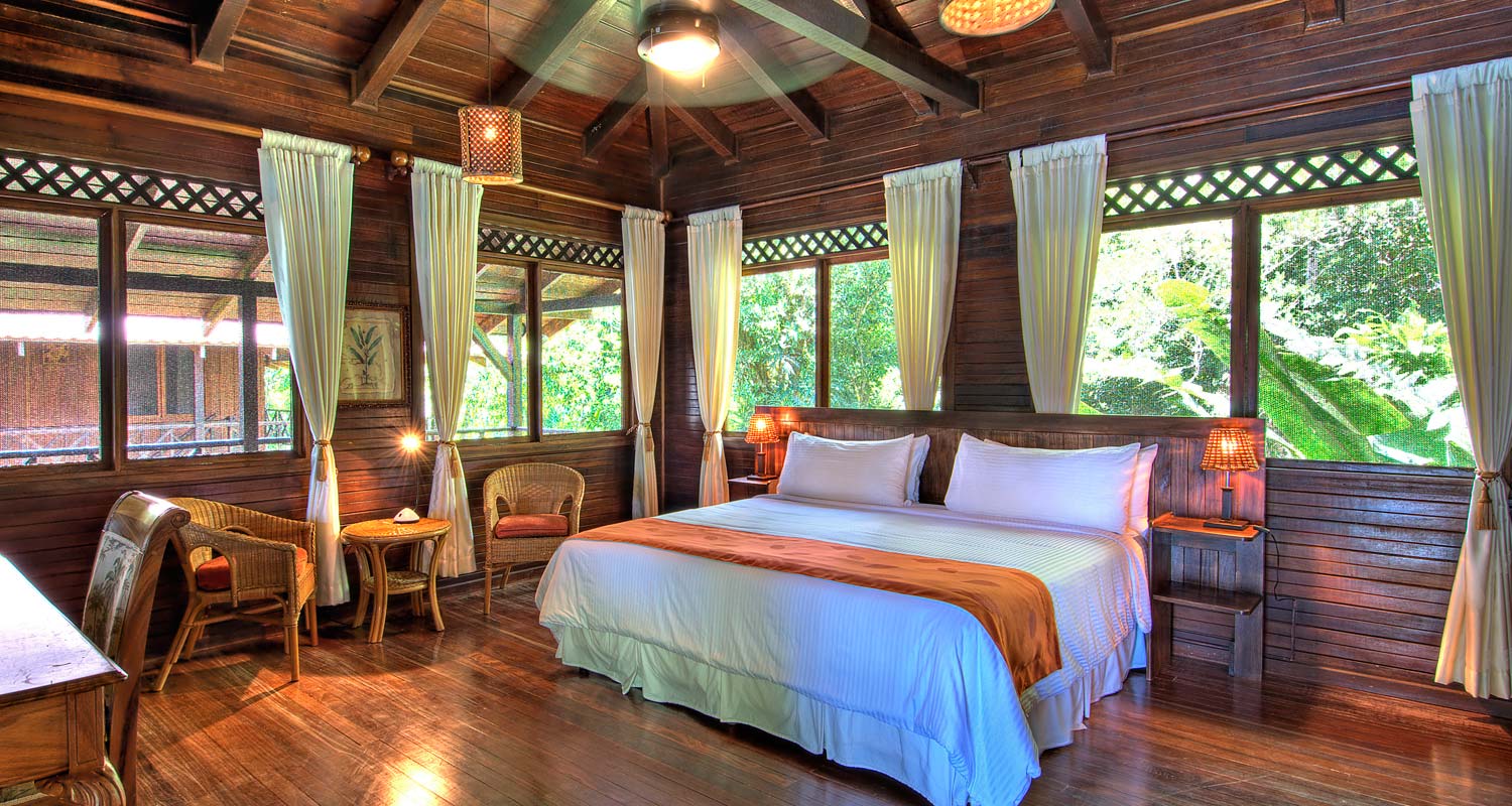 Tortuga Lodge River View Upstairs Balcony Room